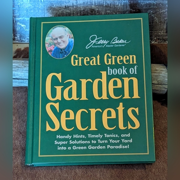 New Condition 2000 Great Green Book Of Garden Secrets By Jerry Baker - Picture 1 of 16